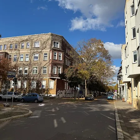 Cozy Jungle - Modernes Mit Eigenem Parkplatz アパート